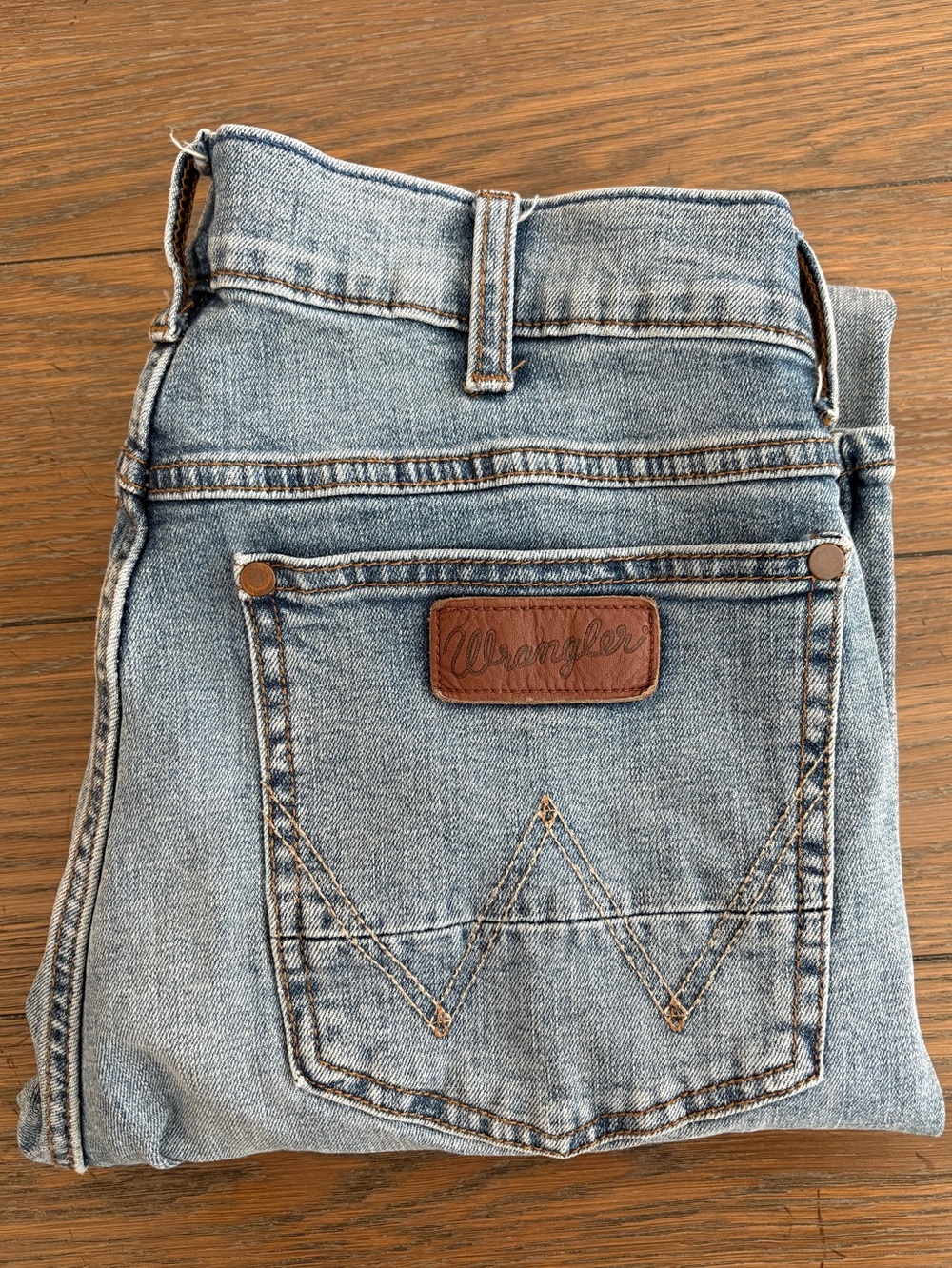 Wrangler Retro Light Blue  Slim Bootcut Men's Jeans Size 30x32